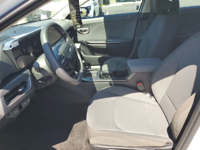 New 2026 Kia K4 FWD image 21