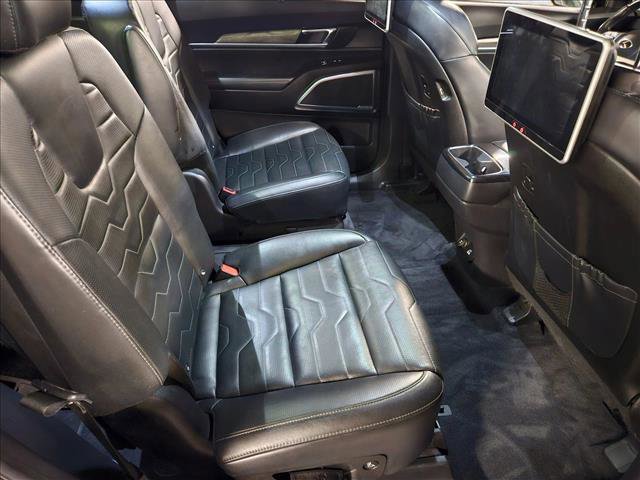 Used 2020 Kia Telluride SX w/ SX Prestige Package AWD/4WD image 19