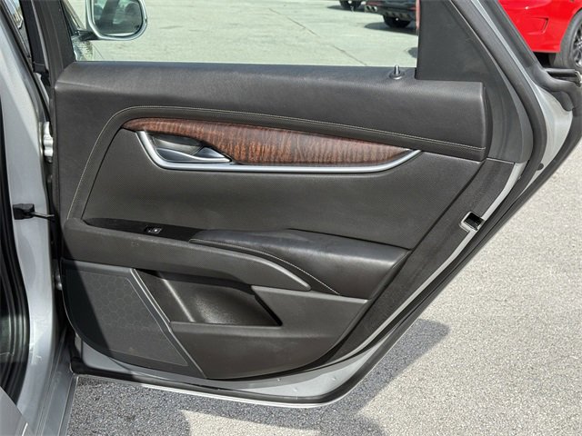 Used 2019 Cadillac XTS Luxury image 36