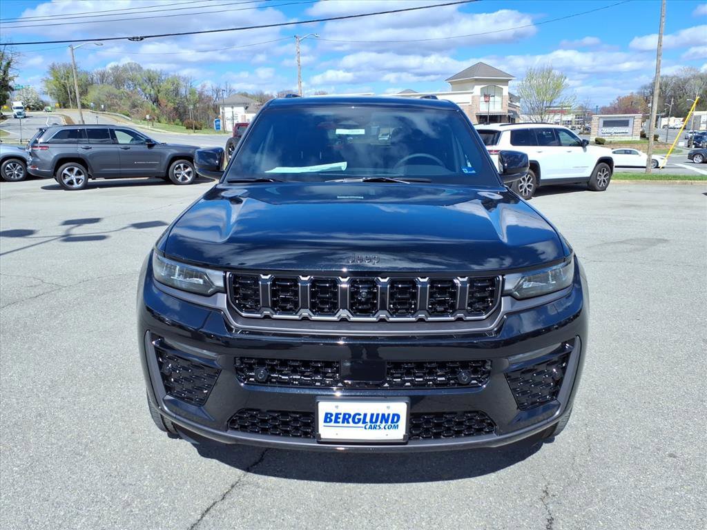 New 2026 Jeep Grand Cherokee Limited Reserve image 9