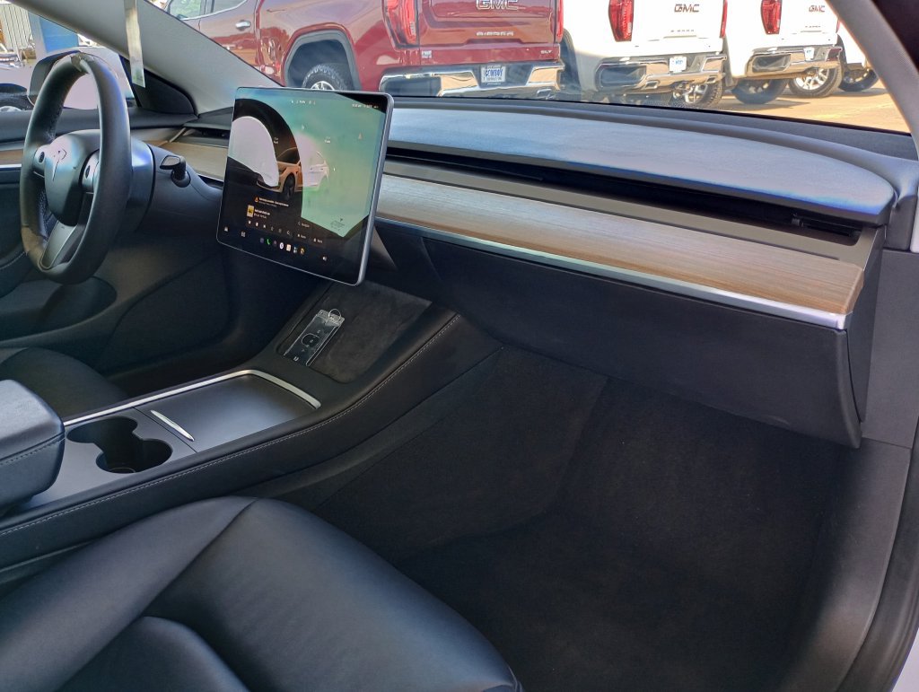 Used 2023 Tesla Model 3 Standard Range RWD image 21