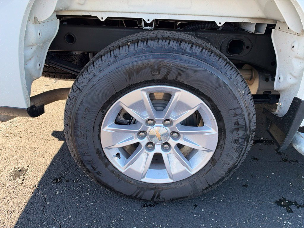 Used 2025 Chevrolet Silverado 1500 W/T RWD image 6