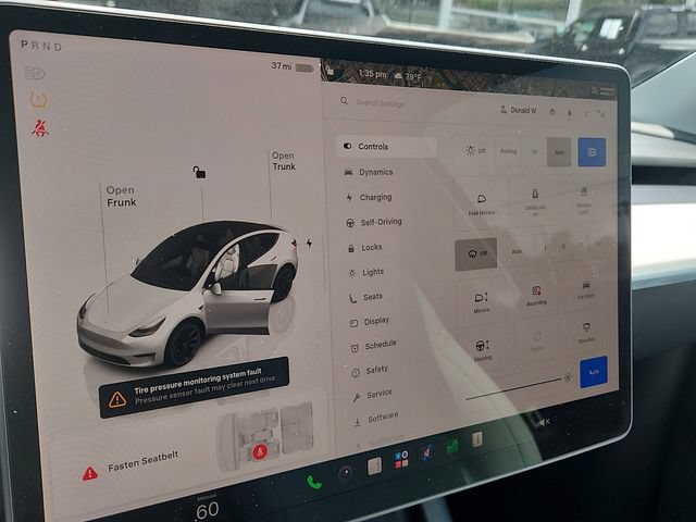 Used 2023 Tesla Model Y Long Range AWD/4WD image 18