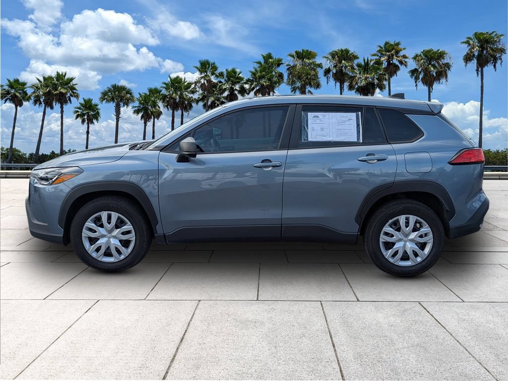 Used 2023 Toyota Corolla Cross L FWD image 4