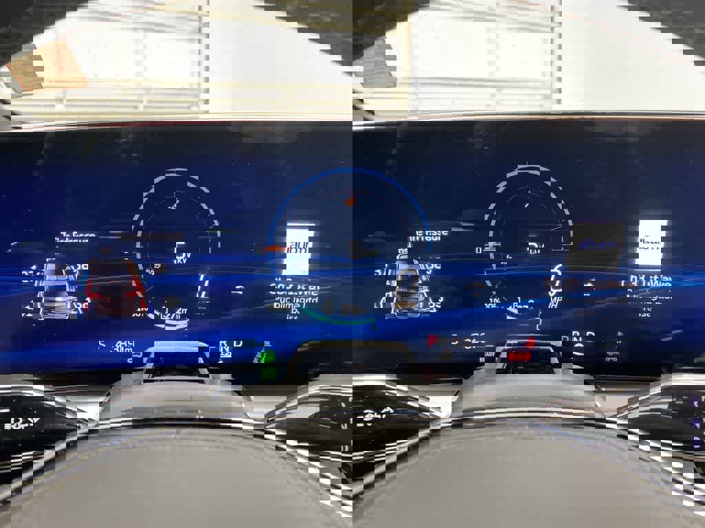 Certified 2025 Cadillac Lyriq Sport w/ Nappa Leather Package image 27