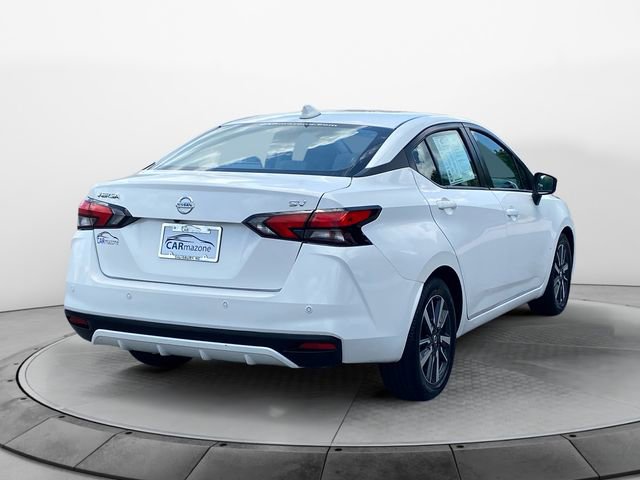 Used 2021 Nissan Versa SV image 5