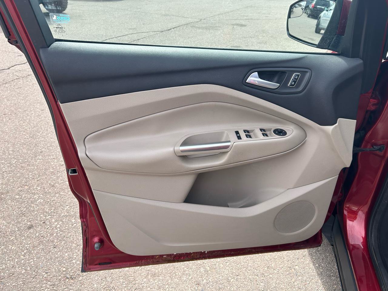 Used 2014 Ford Escape SE FWD image 14