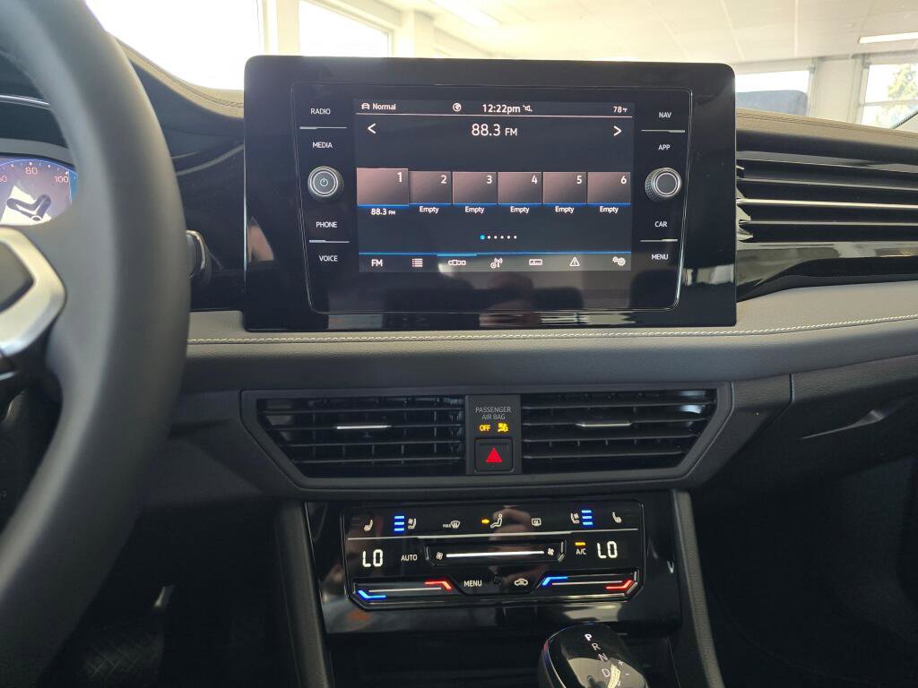 New 2026 Volkswagen Jetta SEL FWD image 25