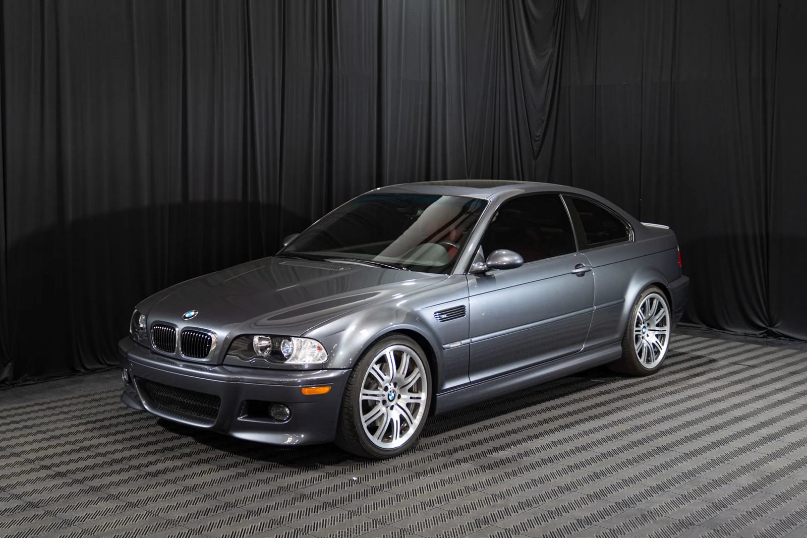 Used 2002 BMW M3 Coupe RWD image 3