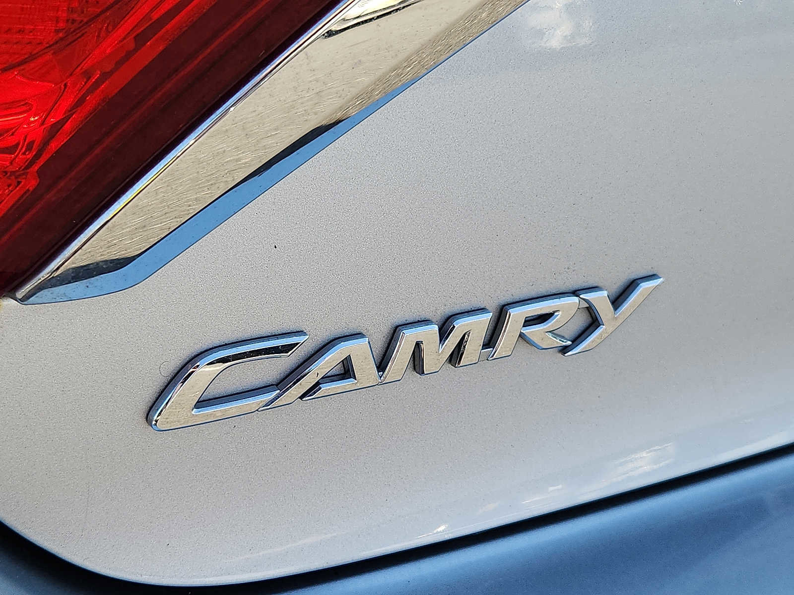 Used 2017 Toyota Camry LE FWD image 34