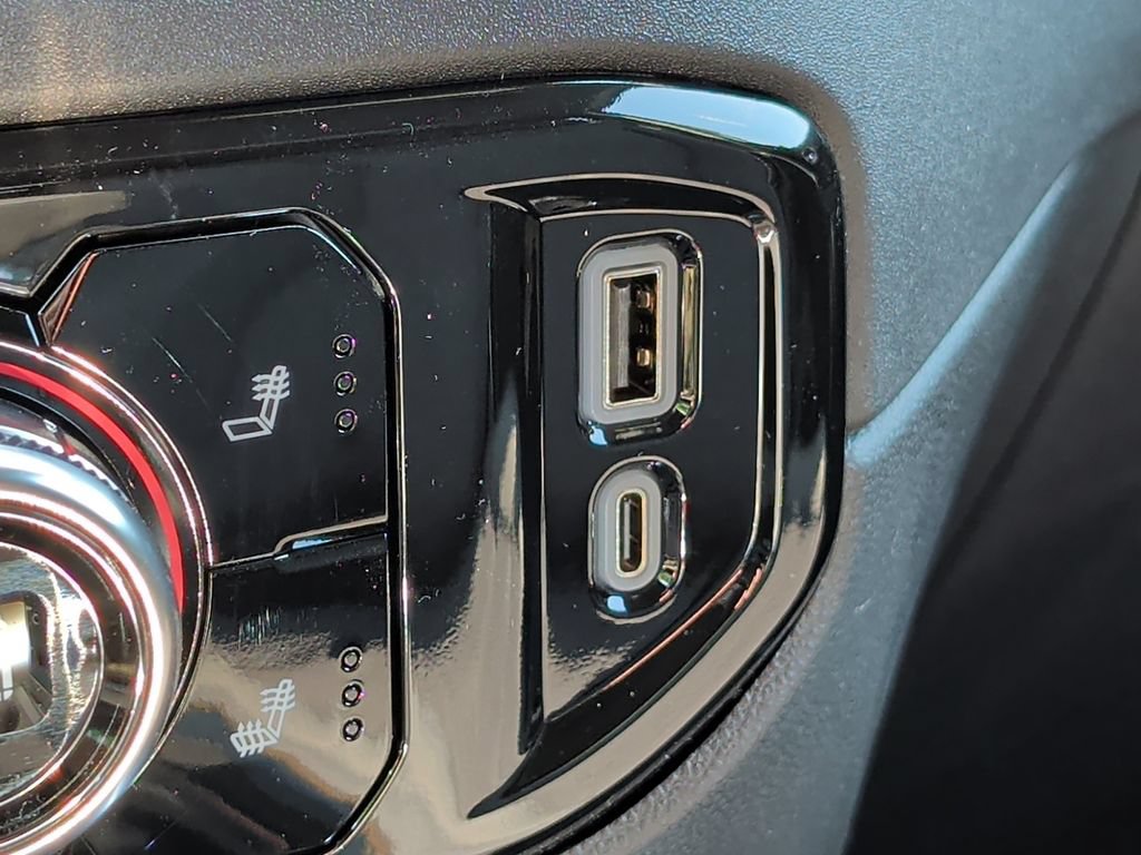 New 2026 GMC Sierra 1500 Elevation AWD/4WD image 33