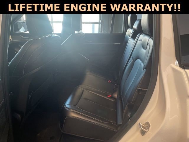 Used 2024 Jeep Grand Cherokee Limited image 33