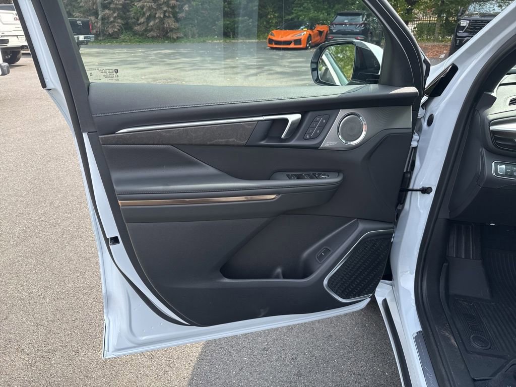 New 2026 Buick Enclave Avenir image 22