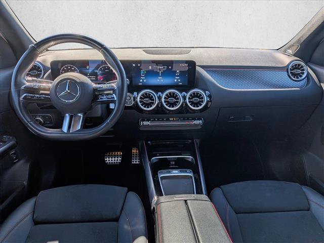 Used 2024 Mercedes-Benz GLA 250 4MATIC image 17