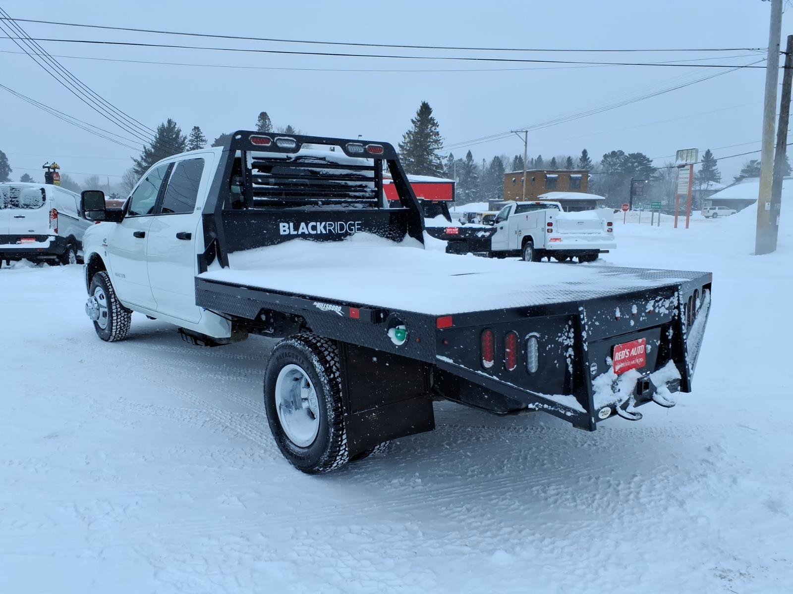 Used 2024 RAM 3500 SLT w/ Quick Order Package 2YG SLT image 4