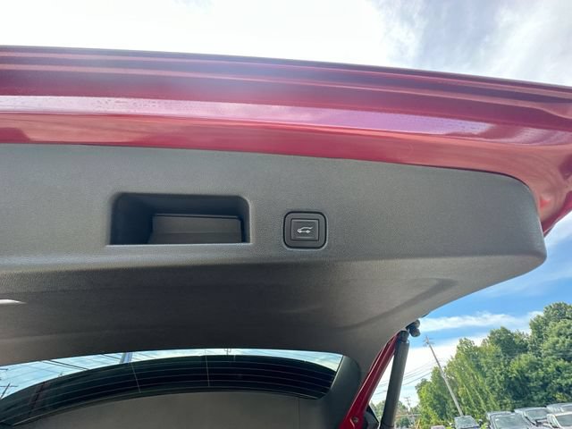 Used 2025 GMC Acadia Denali w/ LPO, Floor Liner Package FWD image 45