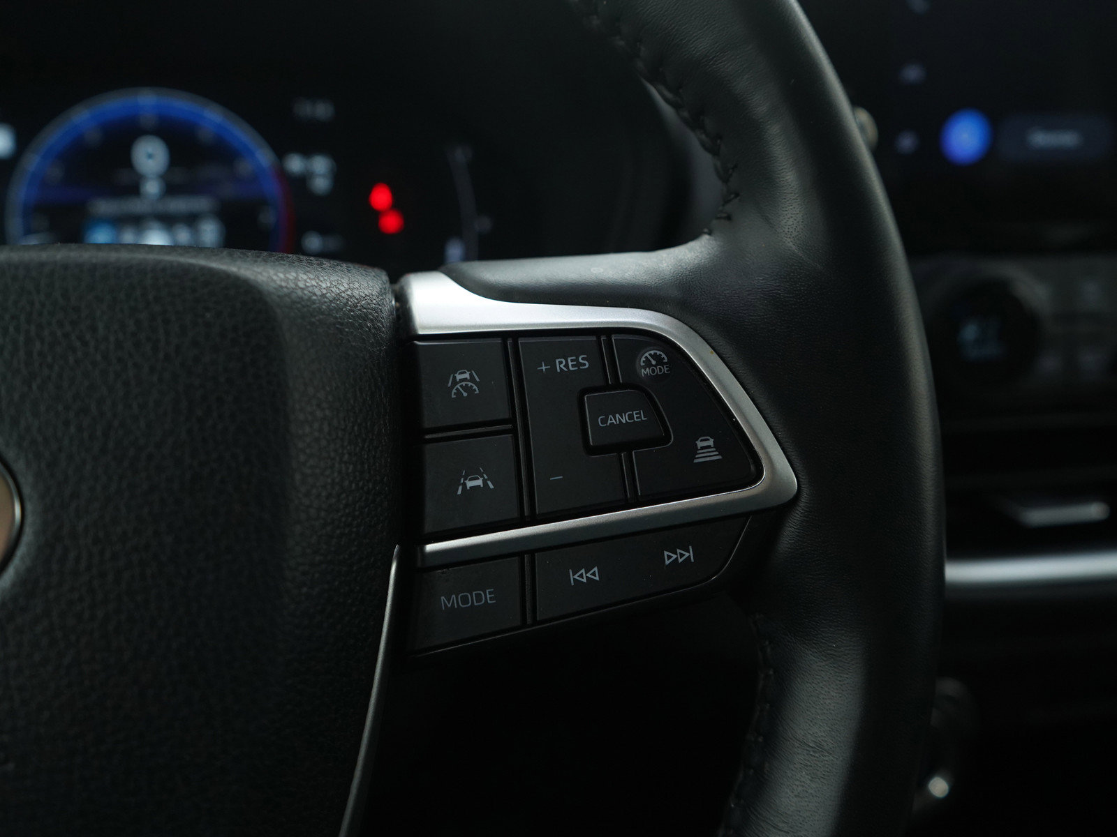 Used 2024 Toyota Grand Highlander XLE image 28