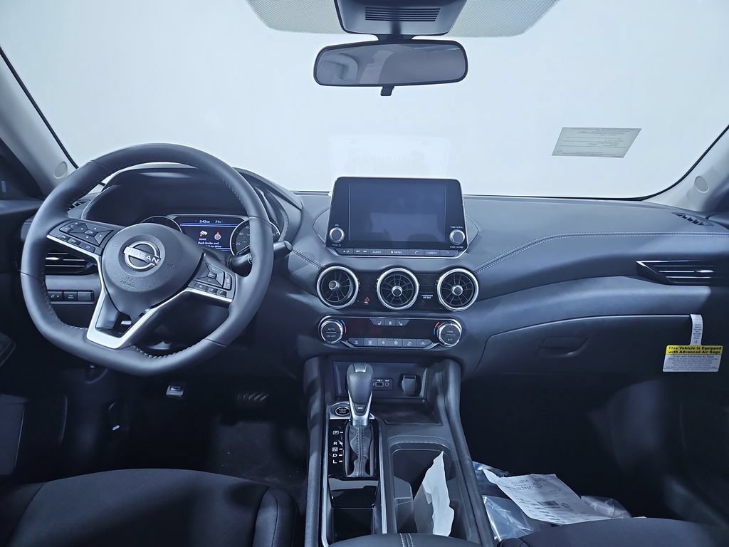 Used 2025 Nissan Sentra SV w/ All-Weather Package FWD image 13
