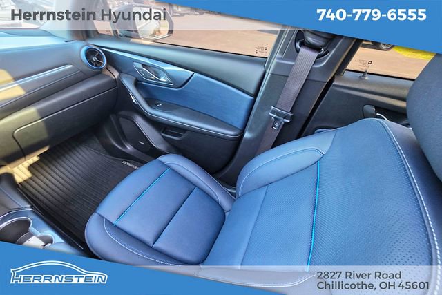 Used 2025 Chevrolet Blazer RS w/ Driver Confidence II Package FWD image 11