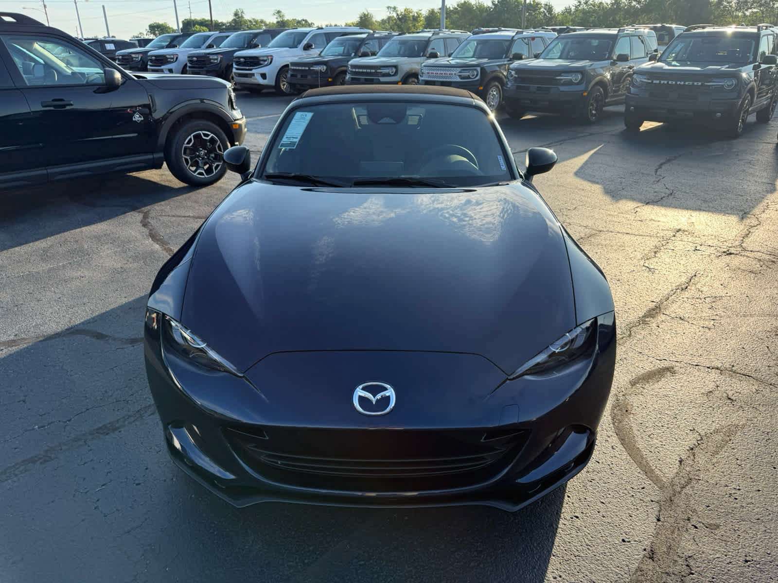 New 2026 MAZDA MX-5 Miata Club w/ Weather Package RWD image 17