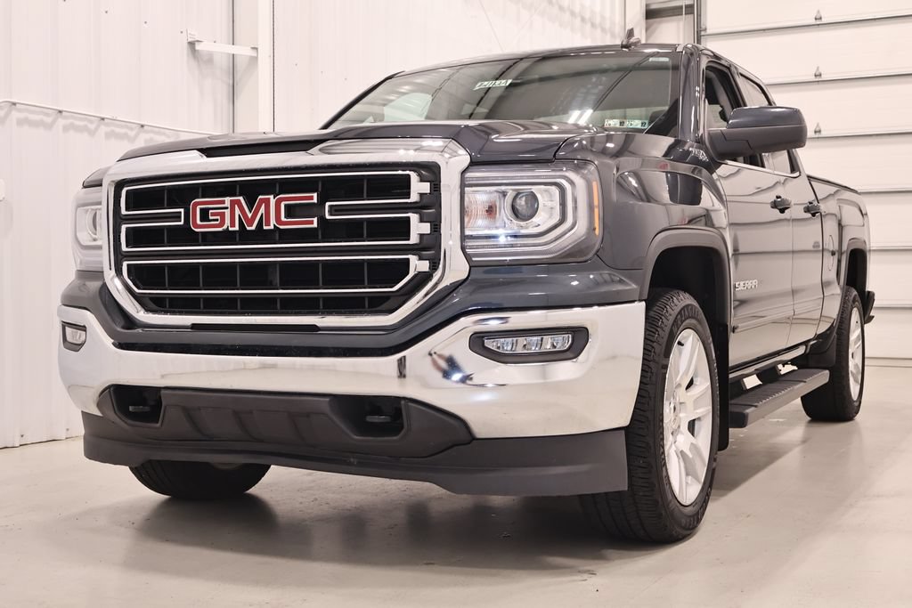 Used 2019 GMC Sierra 1500 SLE w/ SLE Value Package AWD/4WD image 5