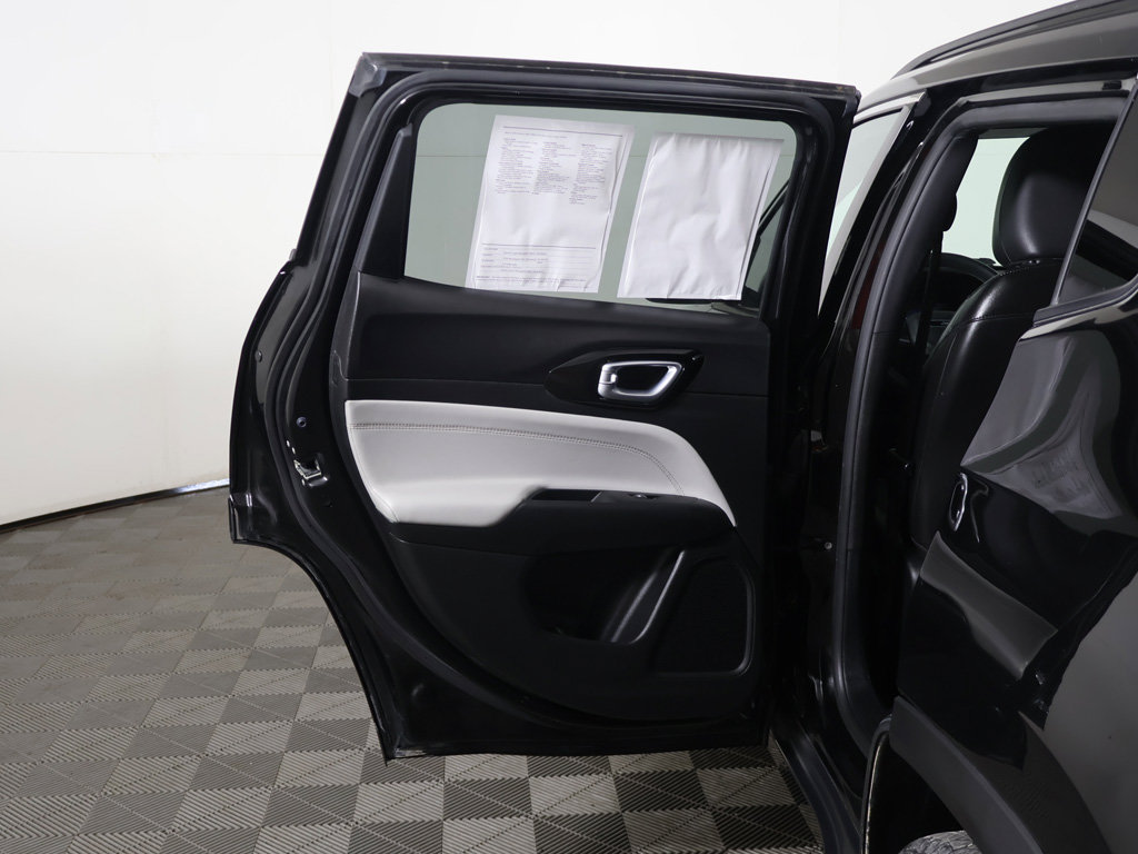 Used 2023 Jeep Compass Limited AWD/4WD image 18