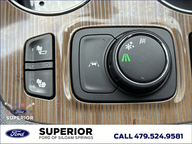 Used 2023 GMC Acadia SLE w/ Driver Convenience Package FWD image 23