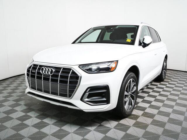 Used 2021 Audi Q5 2.0T Premium Plus w/ Premium Plus Package AWD/4WD image 31