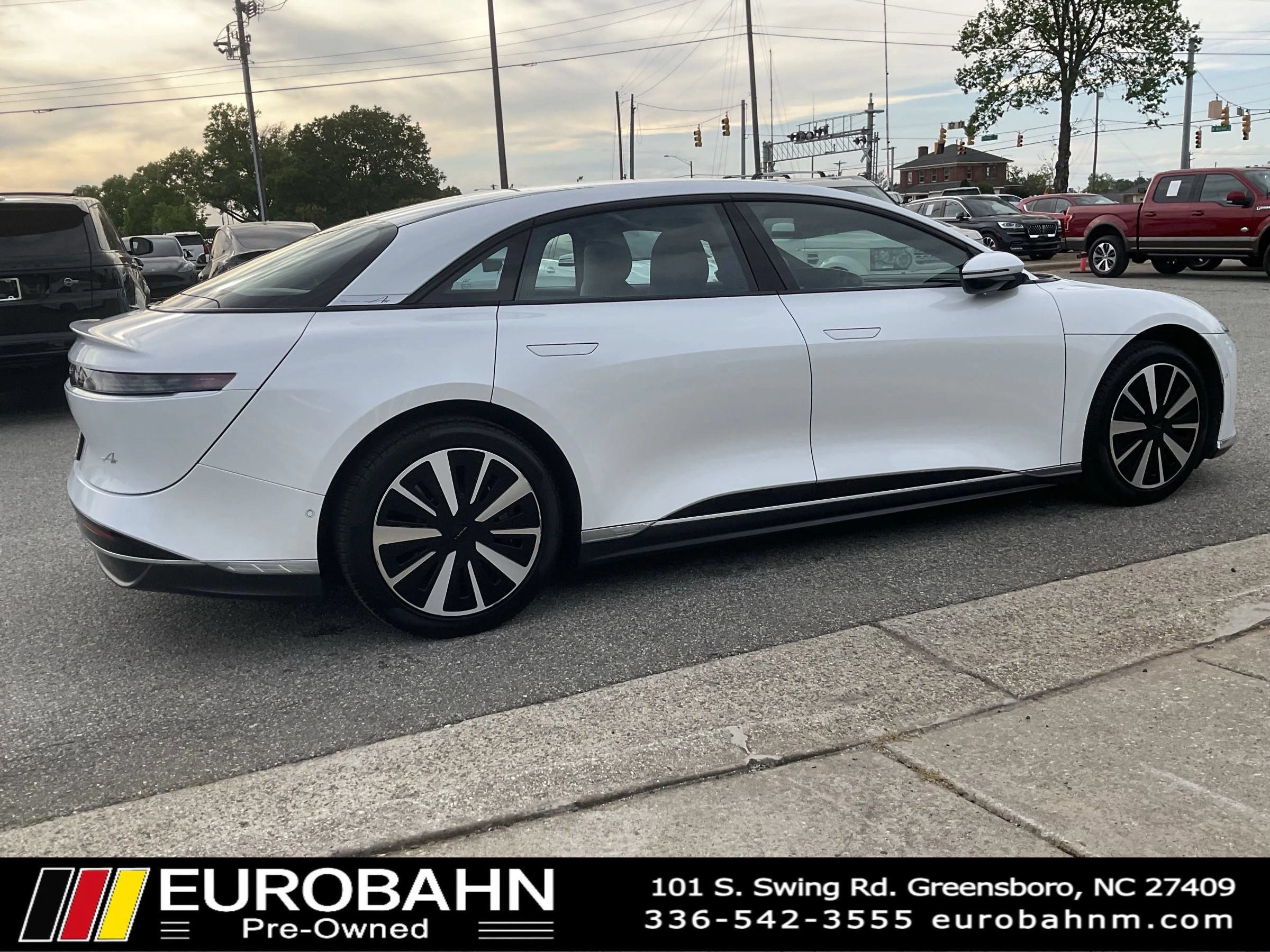 Used 2024 Lucid Air Pure RWD image 25