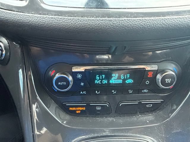 Used 2015 Ford Escape Titanium FWD image 13