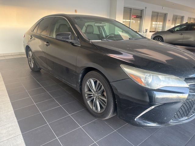 Used 2017 Toyota Camry LE FWD image 5