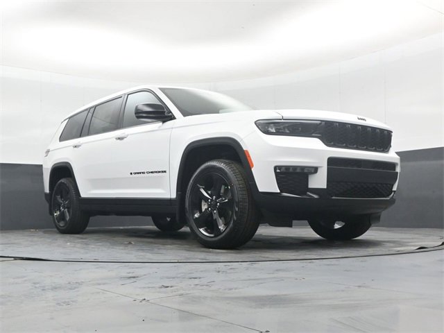 New 2025 Jeep Grand Cherokee L Limited w/ Black Appearance Package image 48