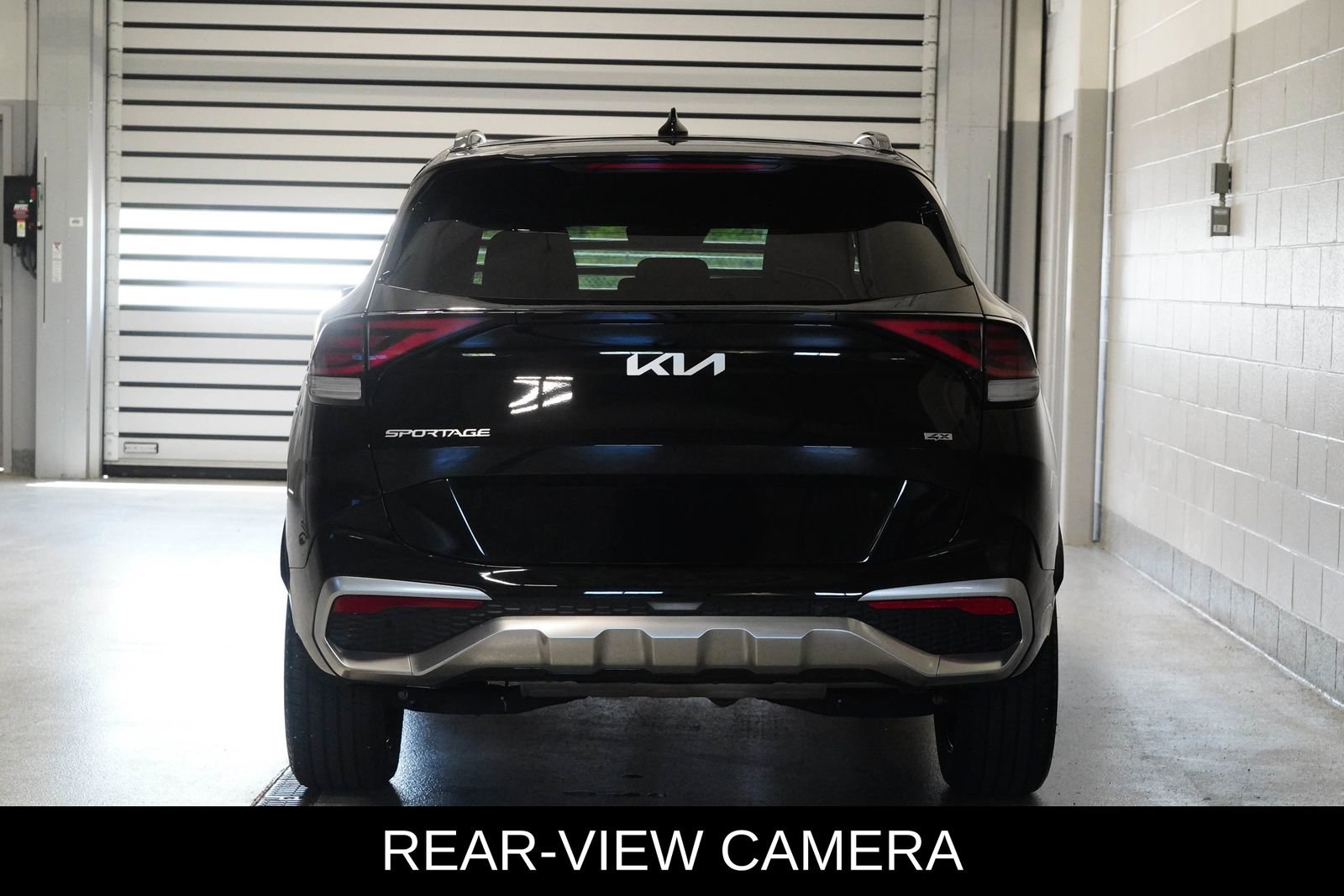 Used 2024 Kia Sportage SX image 5