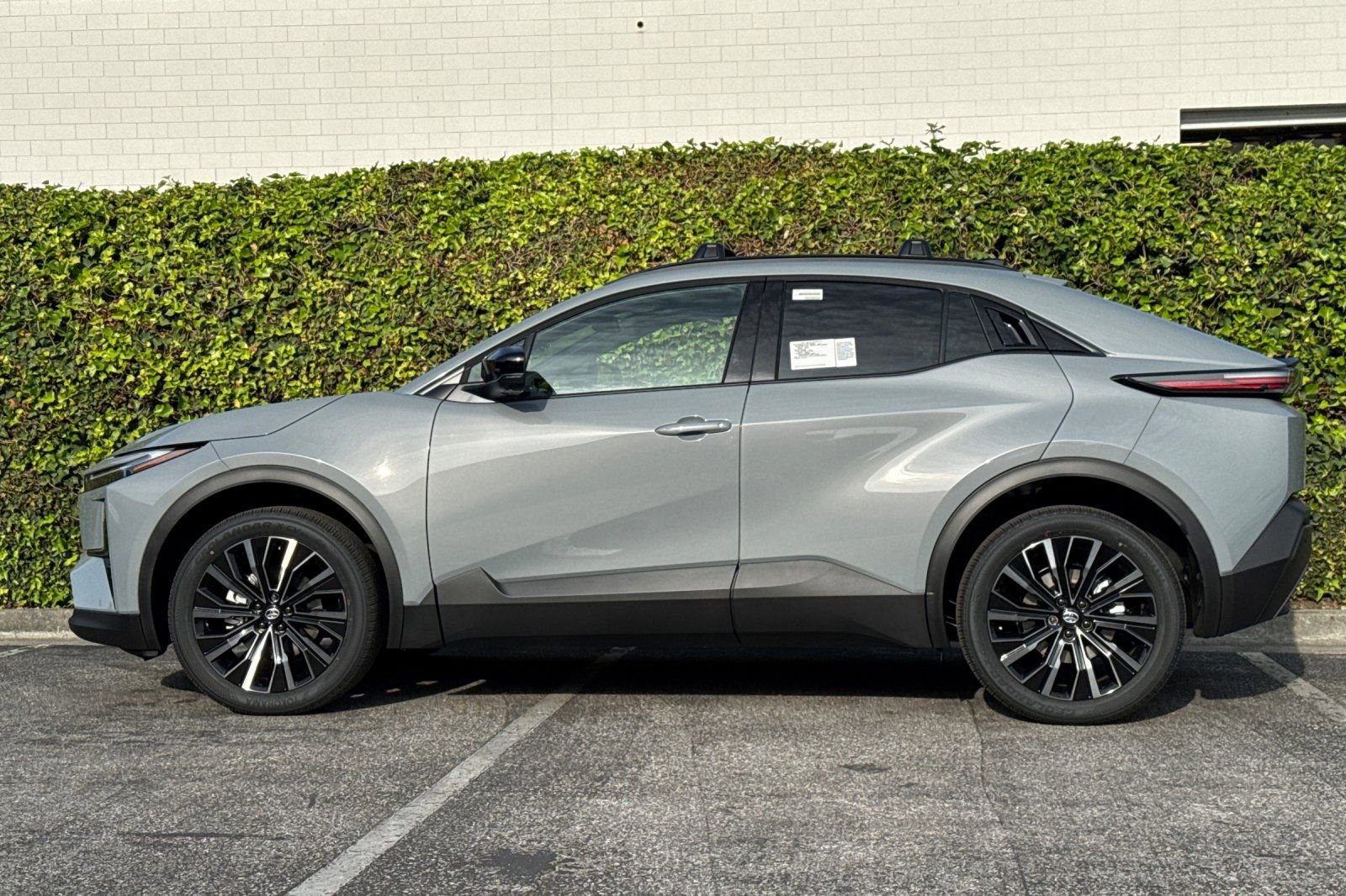 New 2026 Toyota C-HR image 7
