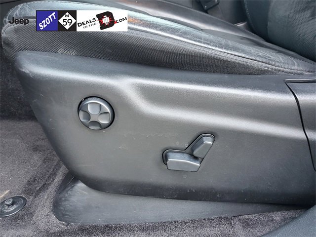 Used 2018 Jeep Grand Cherokee Altitude image 18