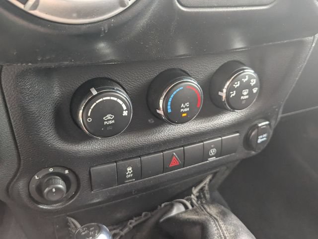 Used 2013 Jeep Wrangler Sahara w/ Trailer Tow Group AWD/4WD image 13