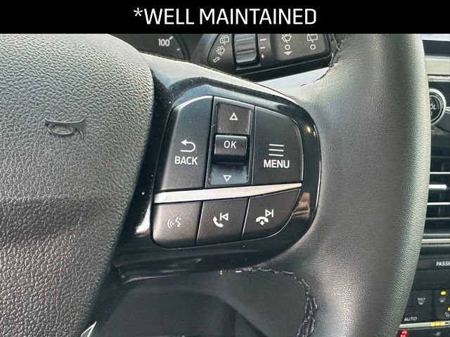Used 2022 Ford Escape SE w/ Cold Weather Package image 7