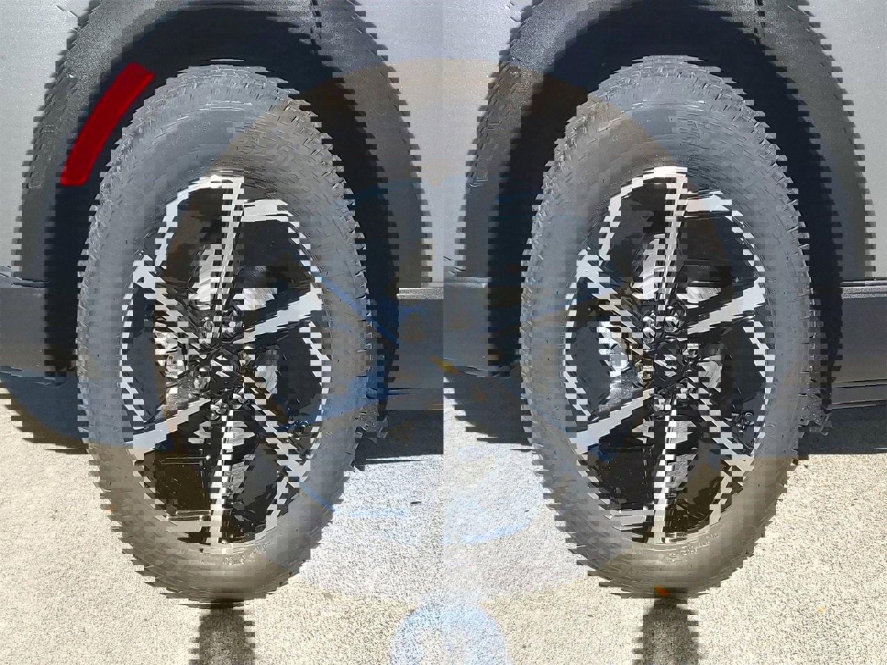 New 2026 Chevrolet Equinox EV LT image 5