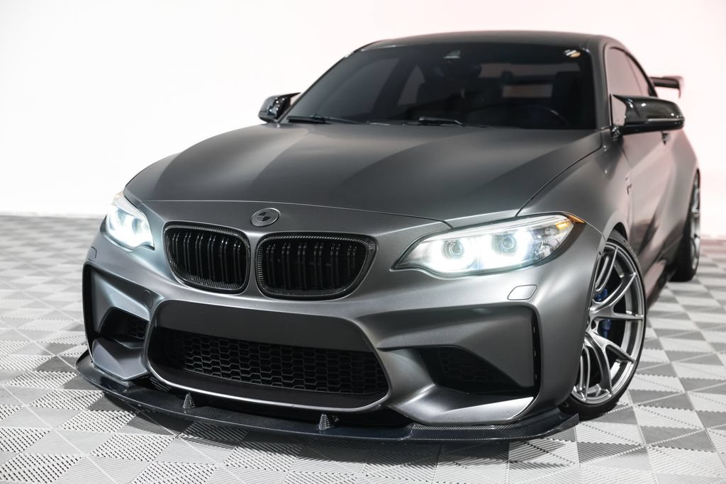 Used 2018 BMW M2 RWD image 3
