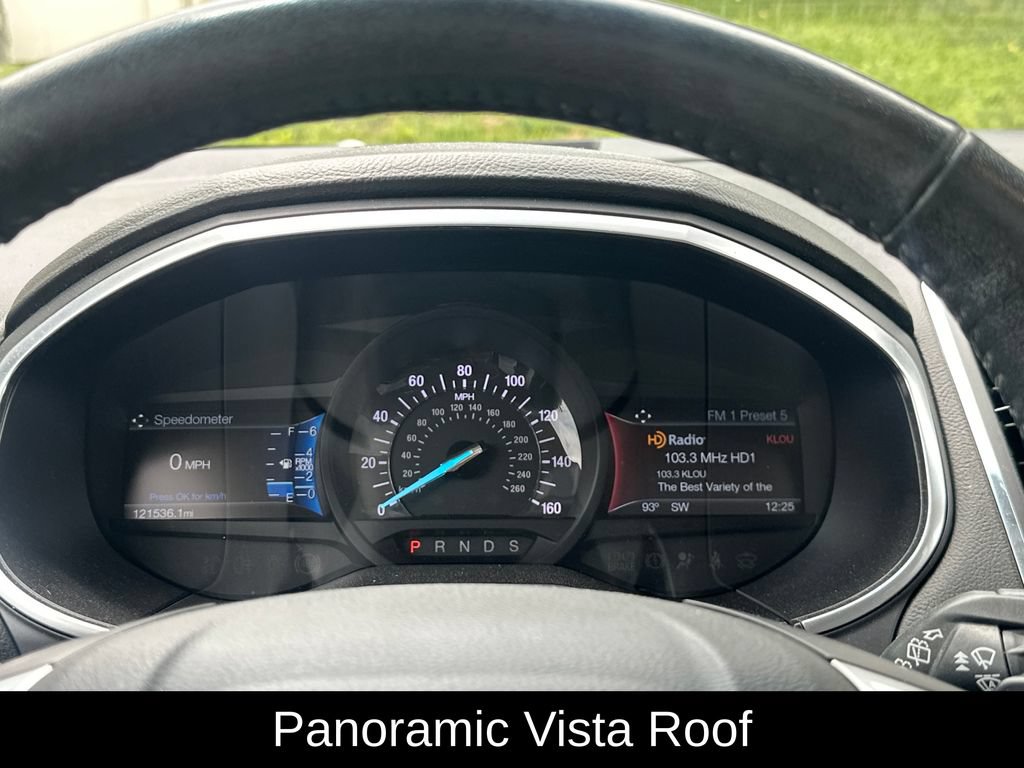 Used 2018 Ford Edge Titanium w/ Equipment Group 302A FWD image 16