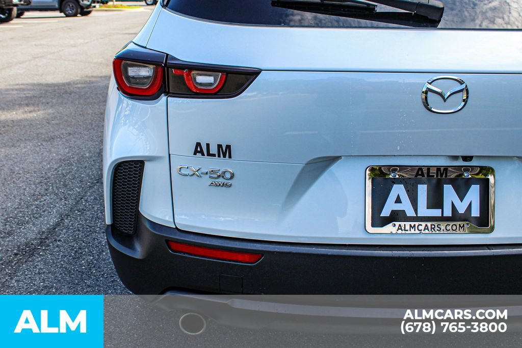 Used 2025 MAZDA CX-50 AWD 2.5 S w/ Preferred Package image 12