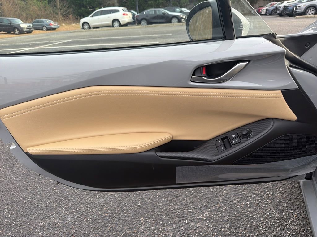 New 2025 MAZDA MX-5 Miata Grand Touring image 12