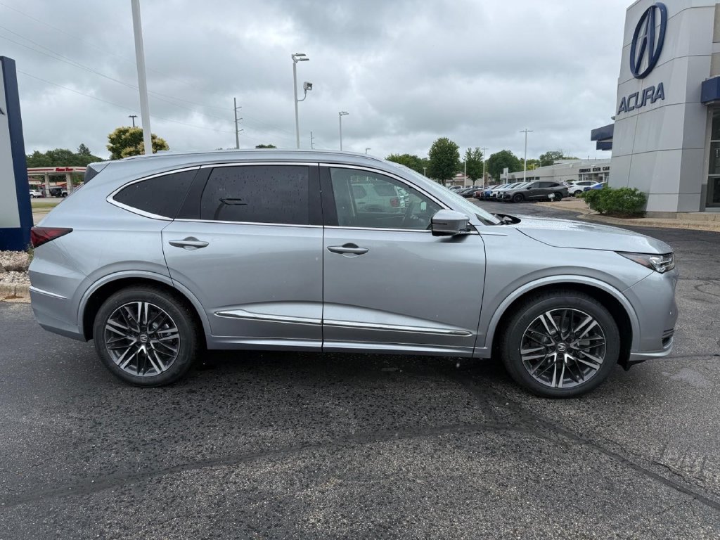 New 2026 Acura MDX w/ Advance Package AWD/4WD image 2