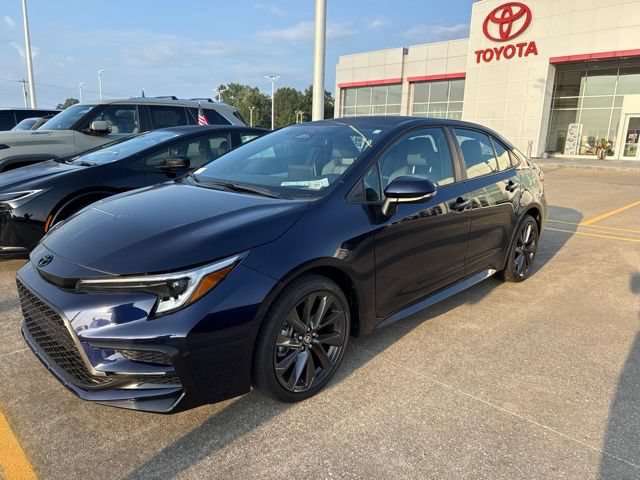 Used 2026 Toyota Corolla SE w/ SE Package