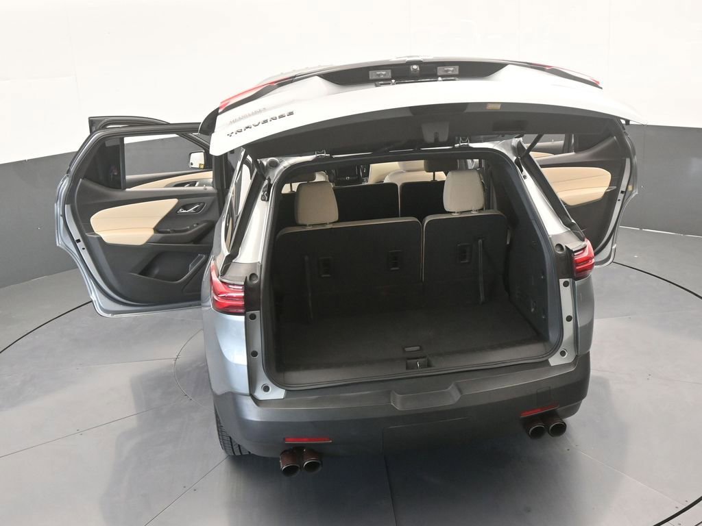 Used 2023 Chevrolet Traverse LS image 65