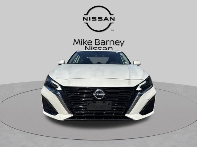 Used 2023 Nissan Altima 2.5 SV FWD image 6