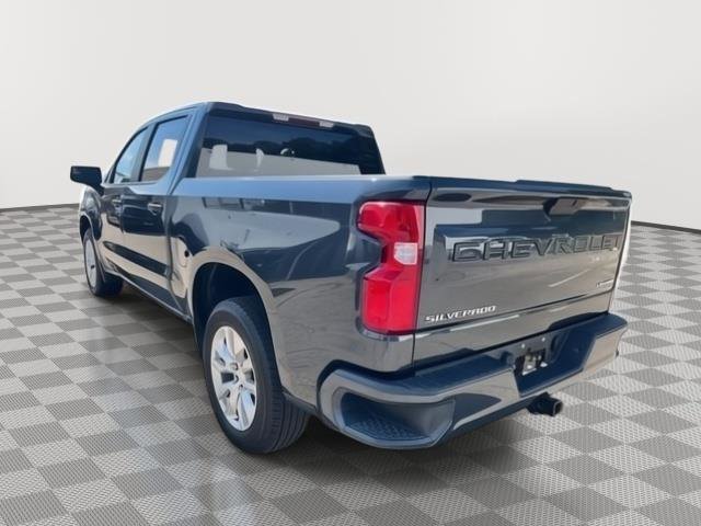 Used 2020 Chevrolet Silverado 1500 Custom w/ Custom Value Package image 3