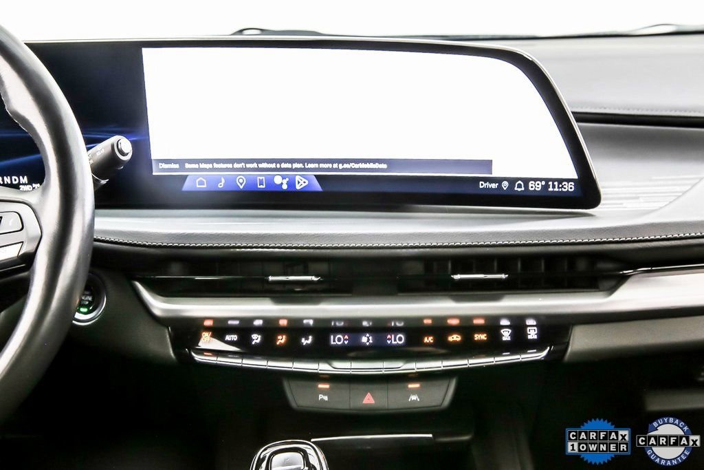 Used 2024 Cadillac XT4 Premium Luxury image 18