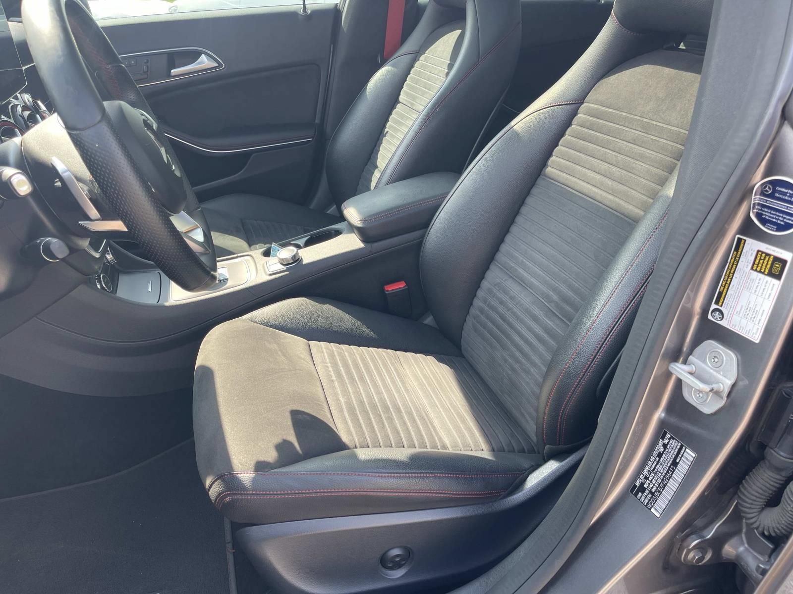 Used 2015 Mercedes-Benz CLA 45 AMG 4MATIC image 25