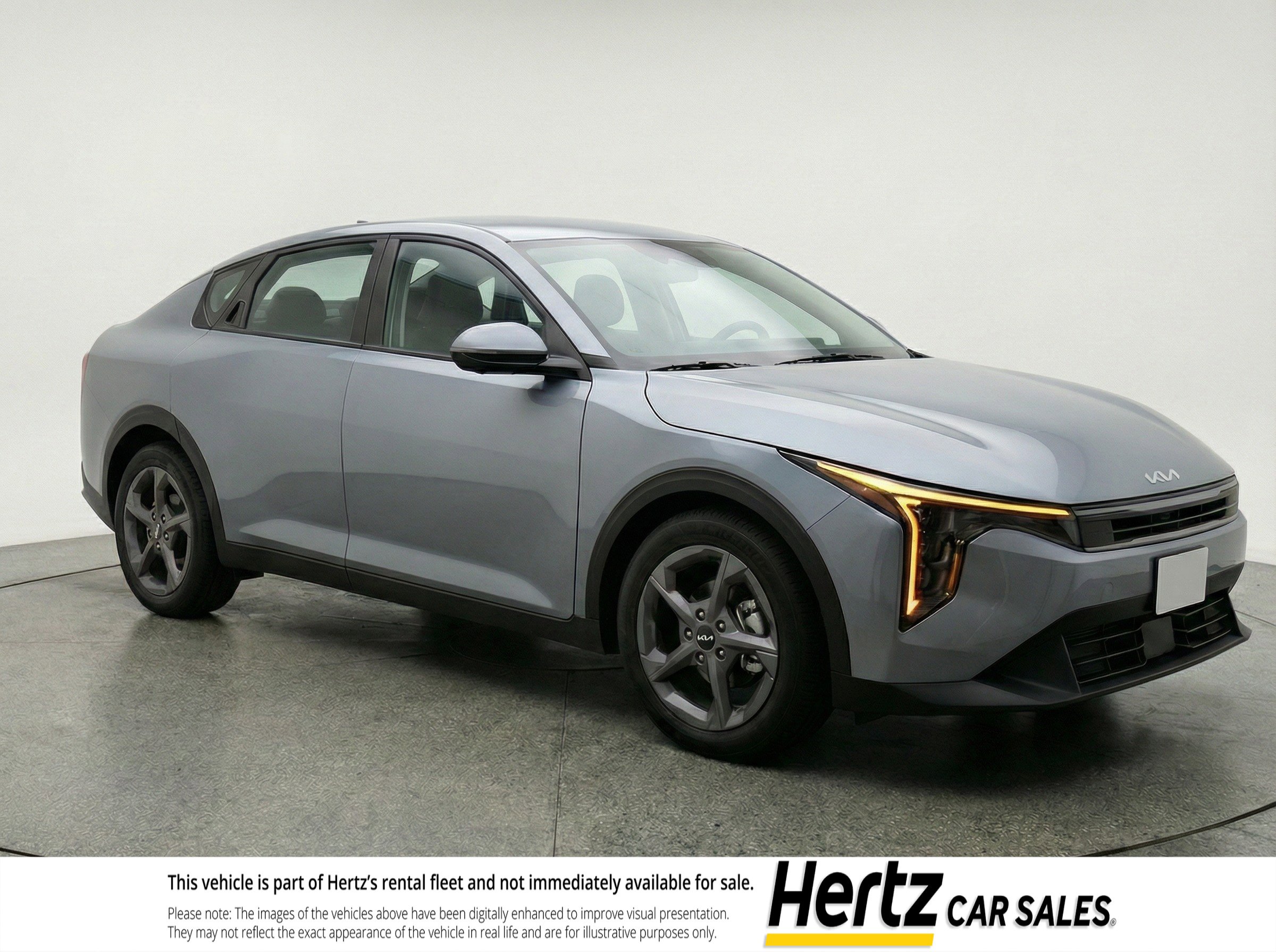 Used 2025 Kia K4 LXS image 1